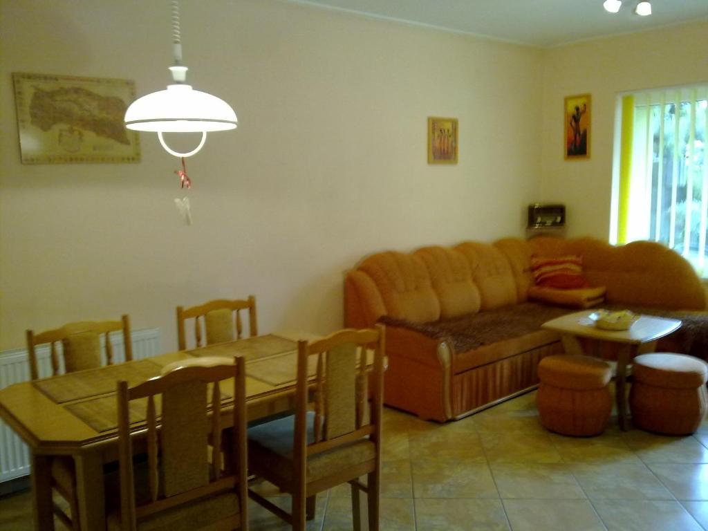 Ferienwohnung Privat No 13 Liptovský Mikuláš Zimmer foto
